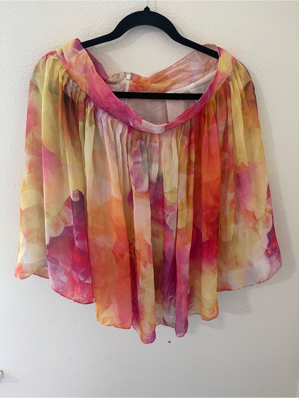 Liz Claiborne Sheer Watercolor flowers, flowy Skirt- Pink, Yellow & Orange